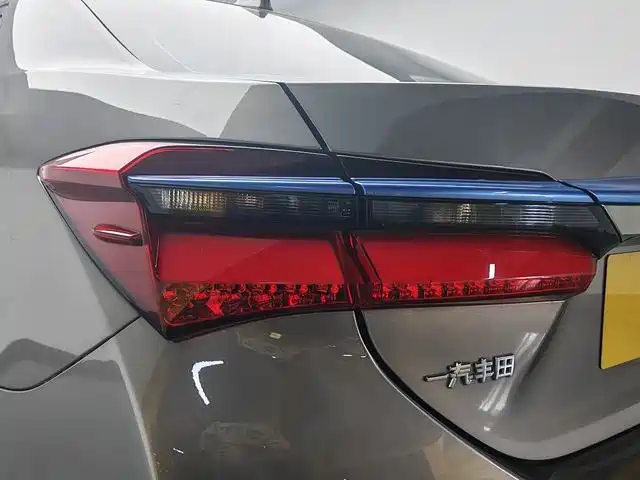 Corolla Dual Engine E+ 2020 1.8L E-CVT Comfort Edition купить на сайте DeffCars