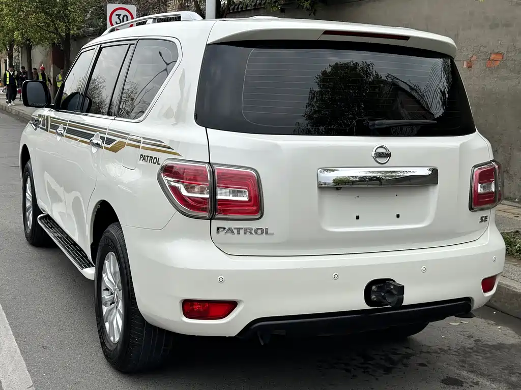 Patrol 2018 4.0L Platinum model купить на сайте DeffCars