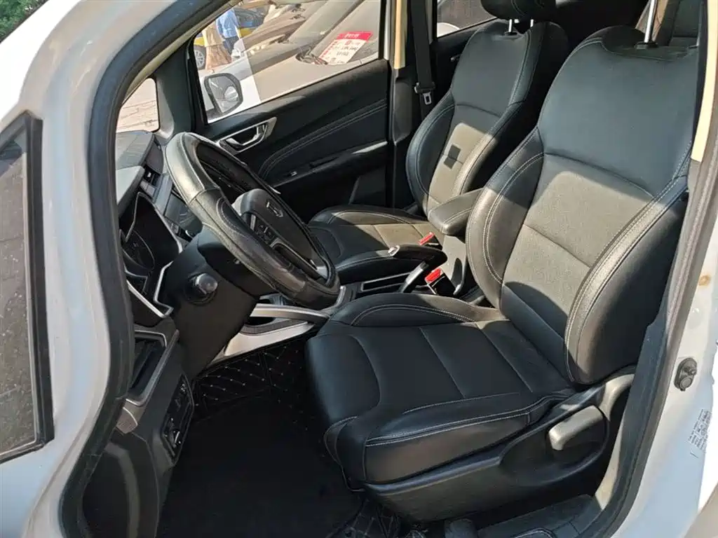 Vision X3 2017 1.5L Manual Elite купить на сайте DeffCars