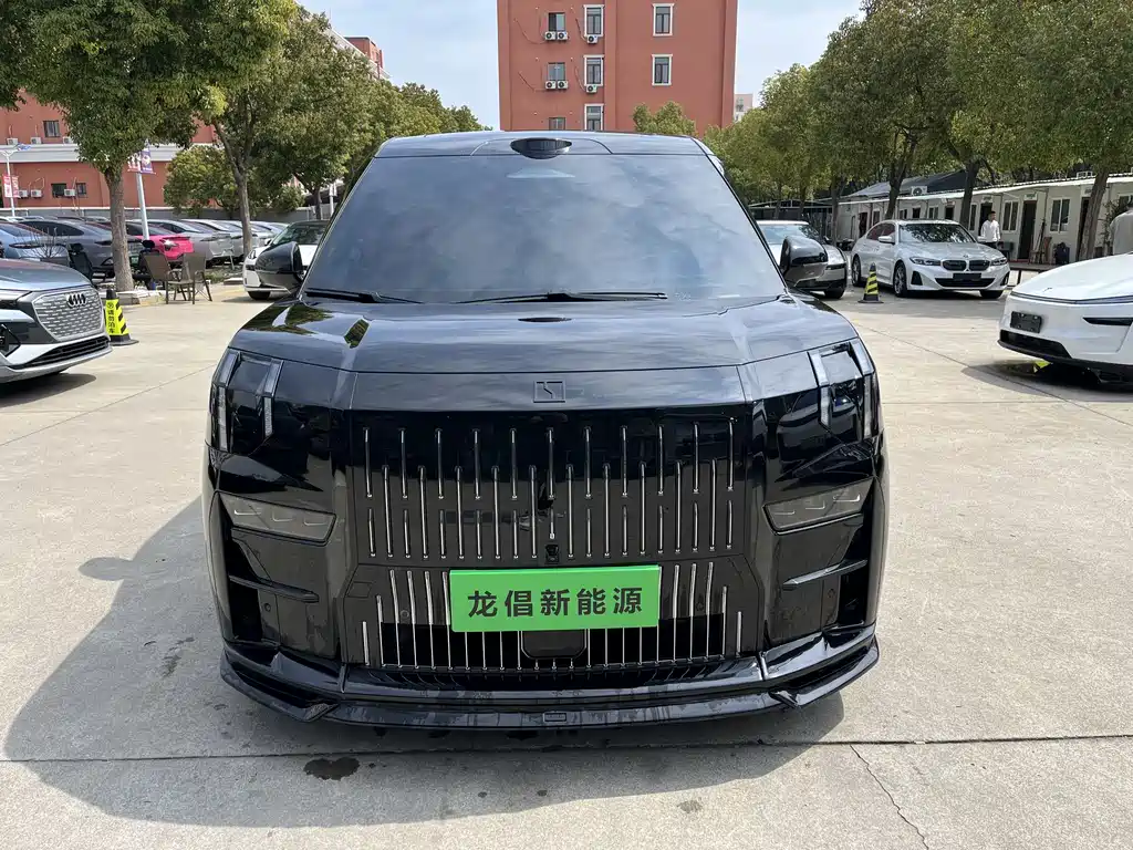 Jikrypton 009 2024 seven-seater aisle version 108kWh купить на сайте DeffCars