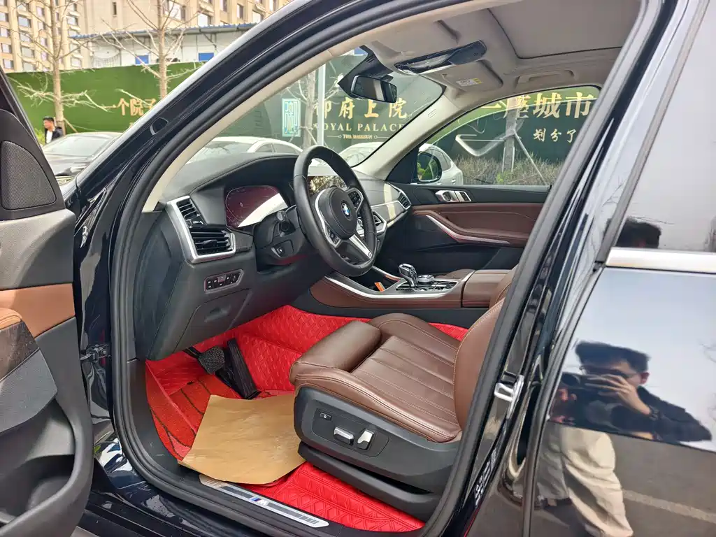 BMW X5 imported 2021 facelift xDrive30i M sports package купить на сайте DeffCars