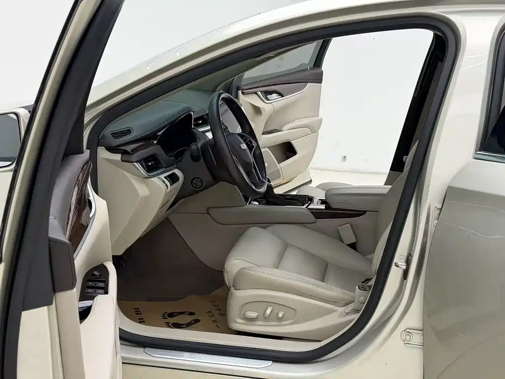 Cadillac XTS 2016 28T Elite купить на сайте DeffCars