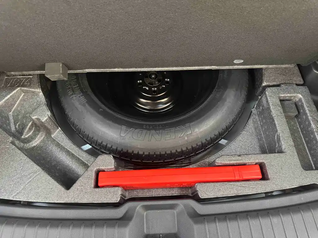 Mazda CX-50 Xingye 2023 2.0L Leading Edition купить на сайте DeffCars