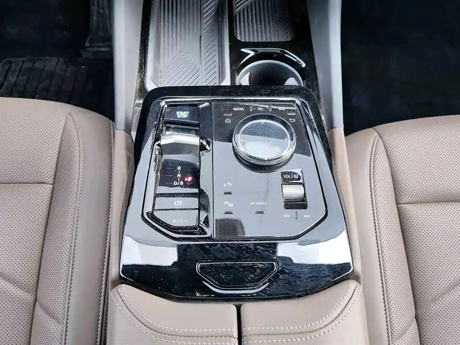 BMW i5 2024 eDrive 35L M Sports Package купить на сайте DeffCars