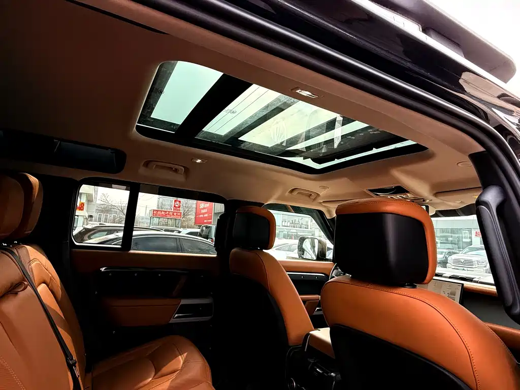 Land Rover Defender 2024 110 3.0T P400 Dark Special Edition купить на сайте DeffCars