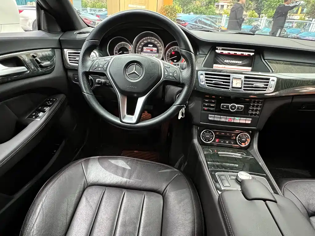 Mercedes-Benz CLS 2012 CLS 300 CGI купить на сайте DeffCars