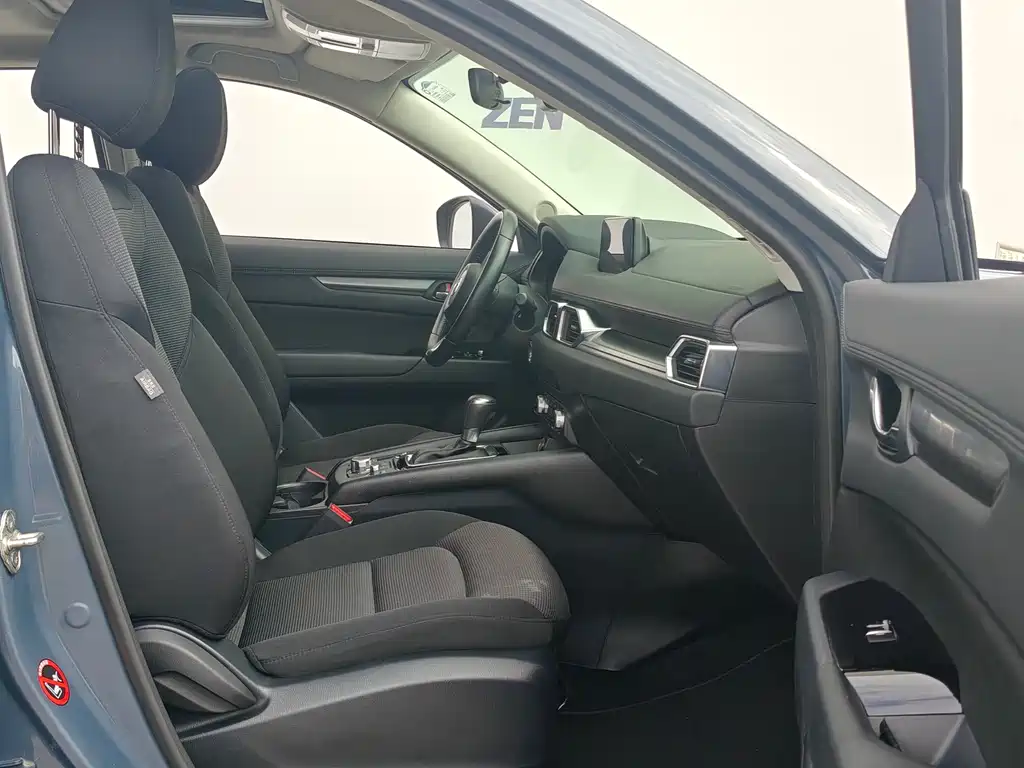 Mazda CX-5 2021 2.0L automatic two-wheel drive smart model купить на сайте DeffCars