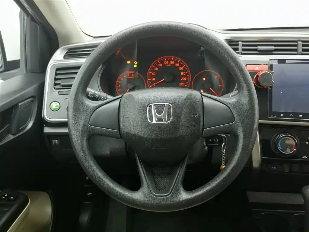 Fengfan 2017 1.5L CVT Comfort Edition купить на сайте DeffCars