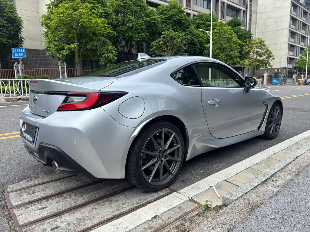 Subaru BRZ 2022 2.4L manual version купить на сайте DeffCars