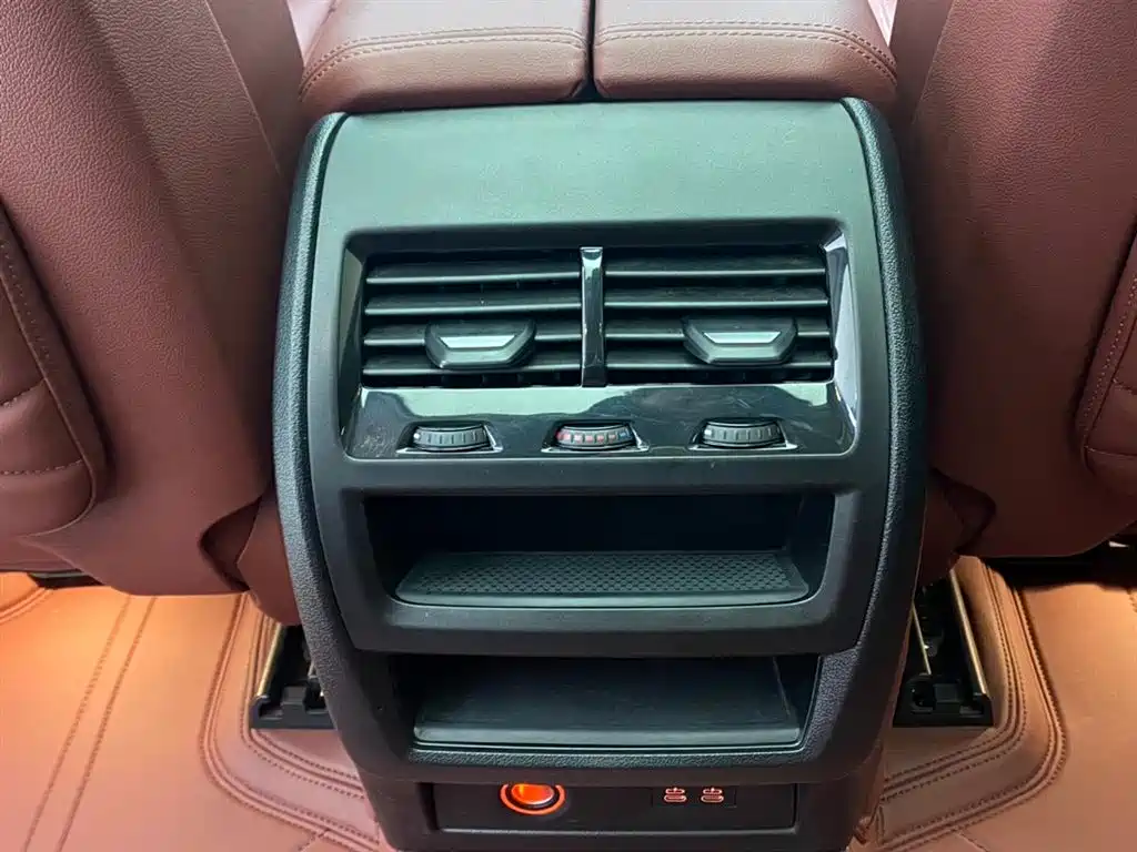 BMW X5 2023 xDrive 30Li M Sports Package купить на сайте DeffCars