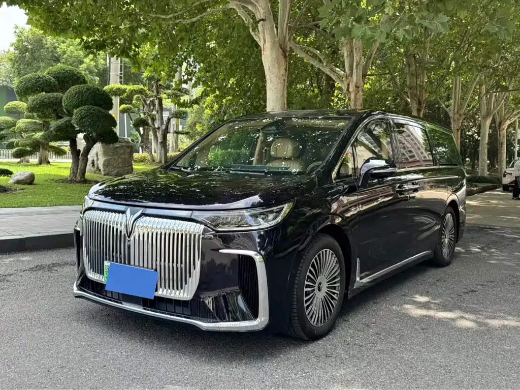 Lantu Dreamer 2025 PHEV four-wheel drive flagship Kunpeng version купить на сайте DeffCars