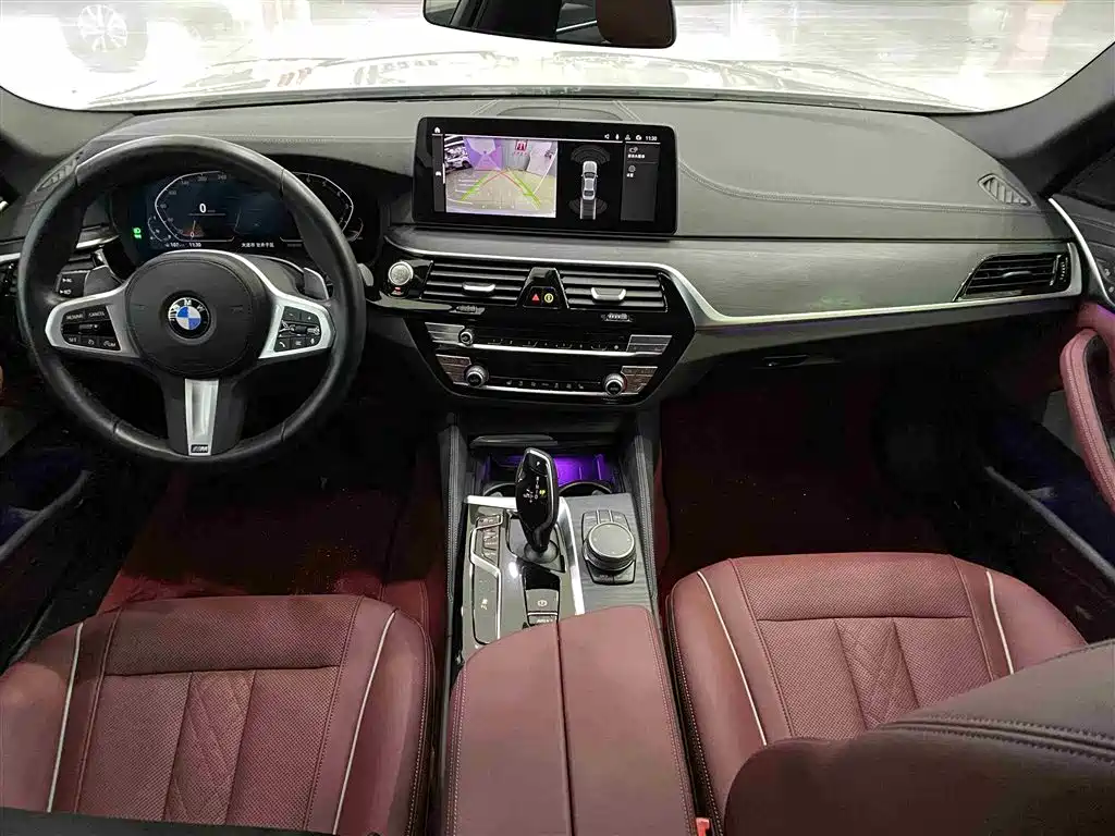 BMW 5 Series 2022 facelift 530Li leading M sports package купить на сайте DeffCars