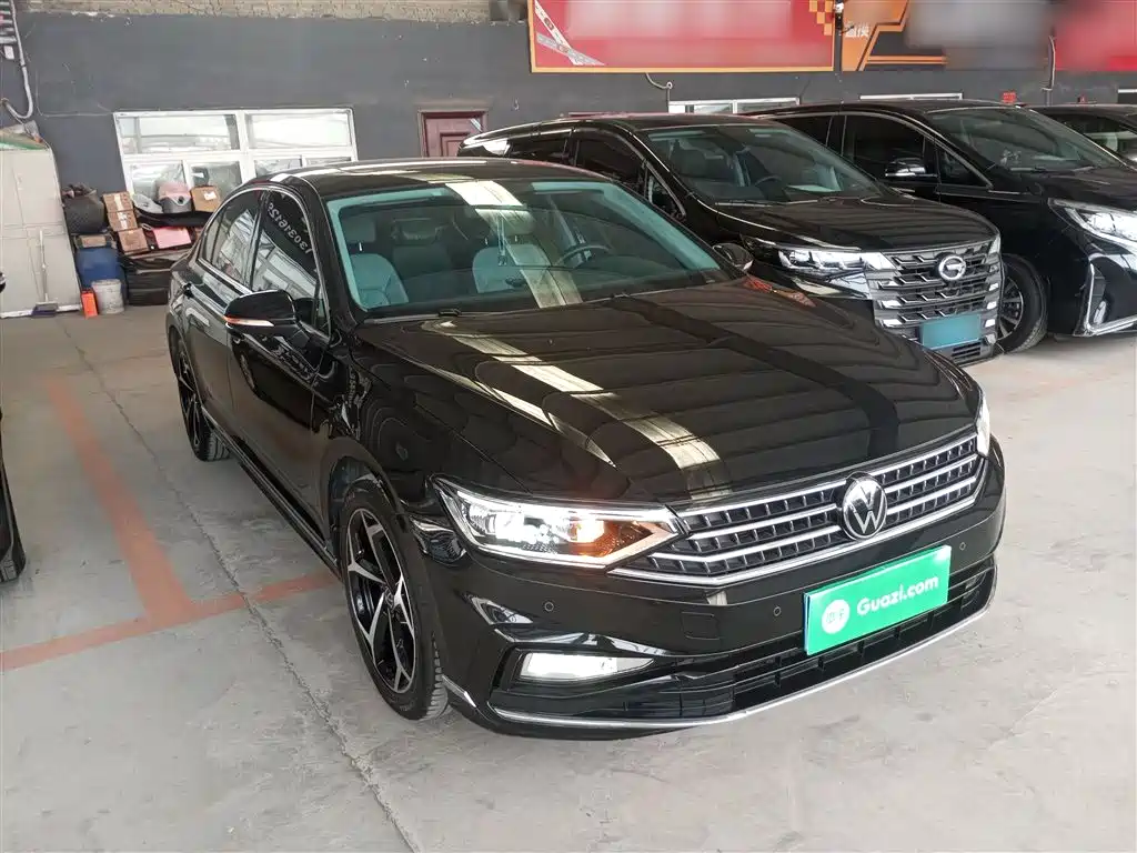 Magotan 2023 2 million commemorative edition 330TSI DSG leading model купить на сайте DeffCars