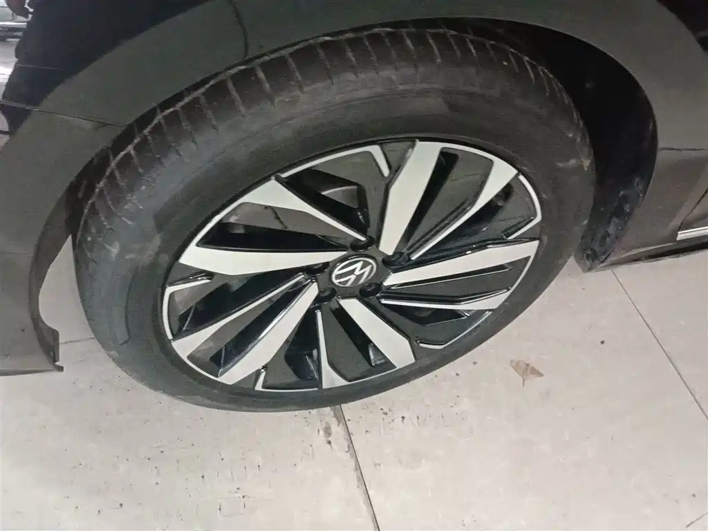 Passat 2023 facelift 330TSI Elite Edition купить на сайте DeffCars