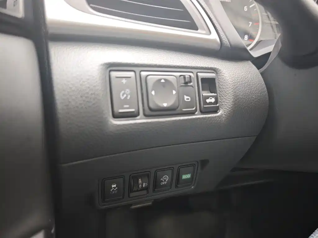 Sylphy 2021 Classic 1.6XL CVT Deluxe Edition купить на сайте DeffCars
