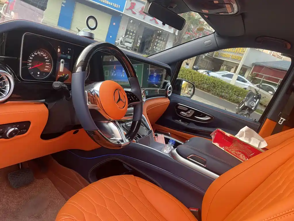 Vito 2024 2.0T Business Edition 7 seats купить на сайте DeffCars