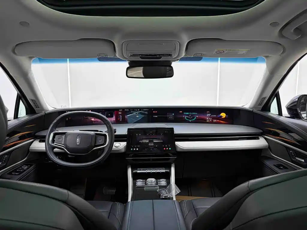 Voyager 2023 2.0T four-wheel drive exclusive edition купить на сайте DeffCars