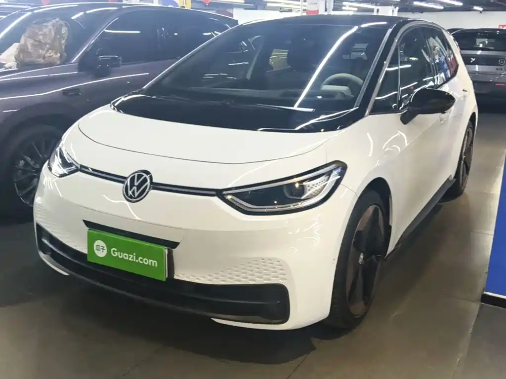 Volkswagen ID.3 2025 Smart Model Pure Smart Edition купить на сайте DeffCars