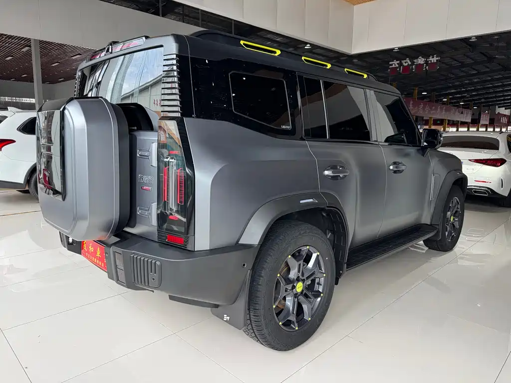 Jietu Traveler 2023 2.0T four-wheel drive crossover PRO+ купить на сайте DeffCars