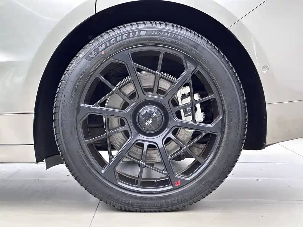 Jikrypton 001 2024 WE version 100kWh rear drive купить на сайте DeffCars