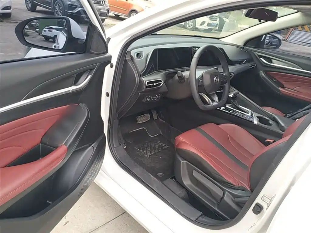 EADO 2021 PLUS Blue Whale NE 1.4T GDI DCT Premium Type купить на сайте DeffCars