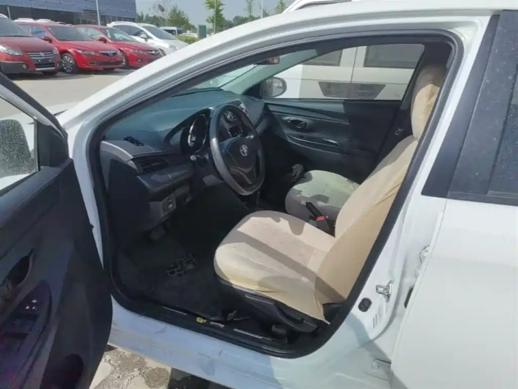 YARiS L Zhixuan 2019 1.5E CVT Charming Edition National VI купить на сайте DeffCars