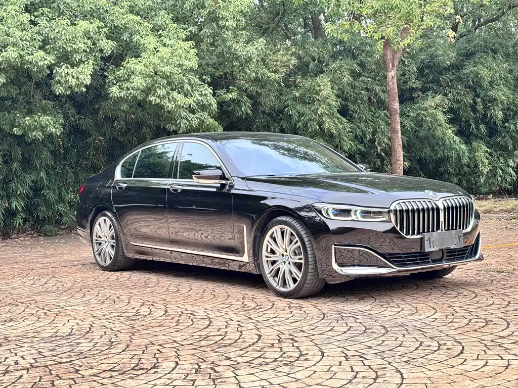 BMW 7 Series 2019 740Li xDrive Executive Luxury Package купить на сайте DeffCars