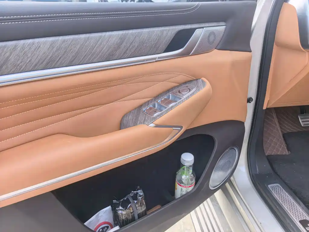 Tank 500 2023 3.0T Business Edition 5-seater купить на сайте DeffCars