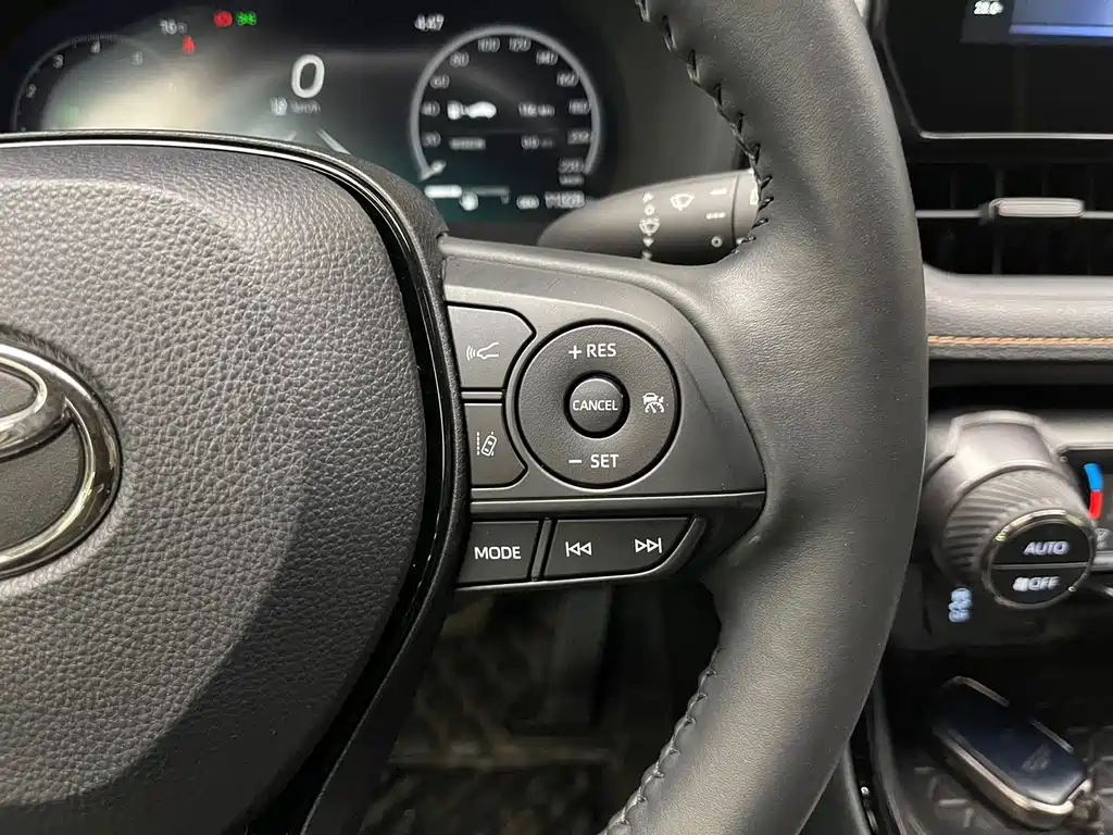 Wilanda 2024 2.0L CVT two-wheel drive luxury PLUS version купить на сайте DeffCars
