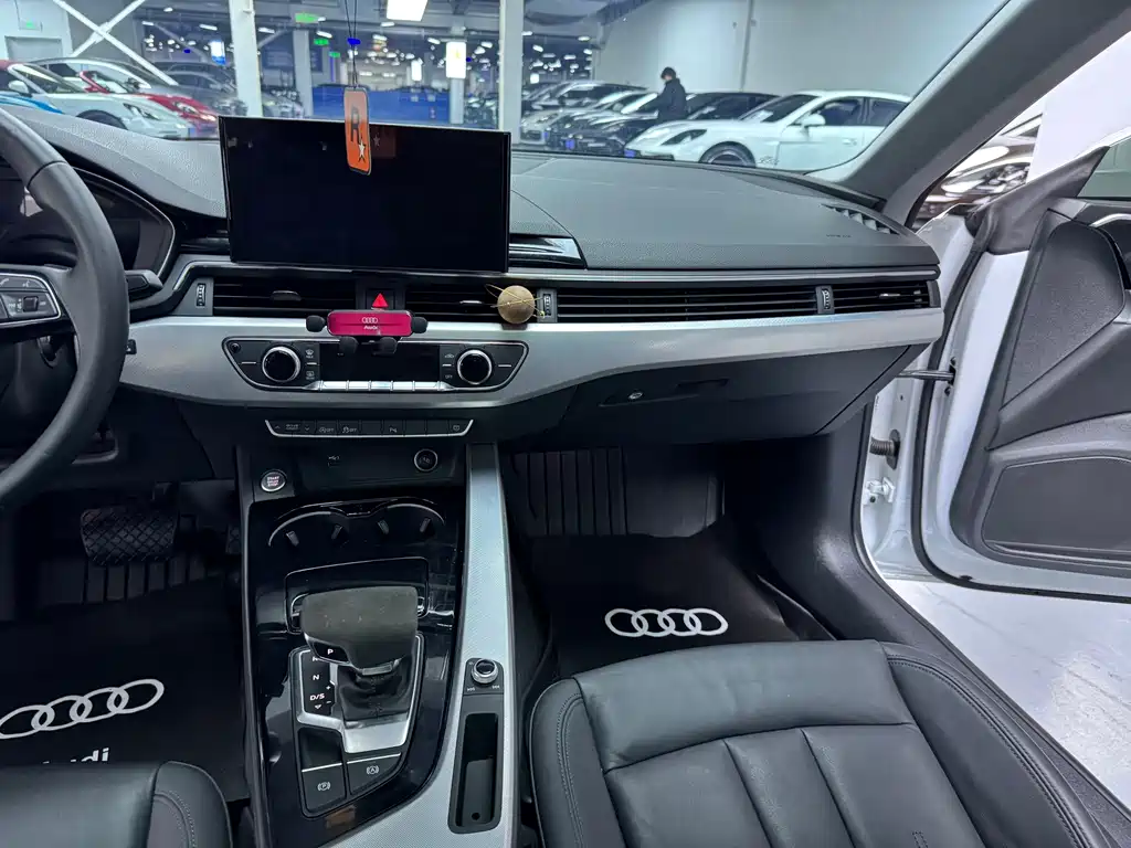 Audi A5 imported 2021 Sportback 40 TFSI fashionable and dynamic купить на сайте DeffCars