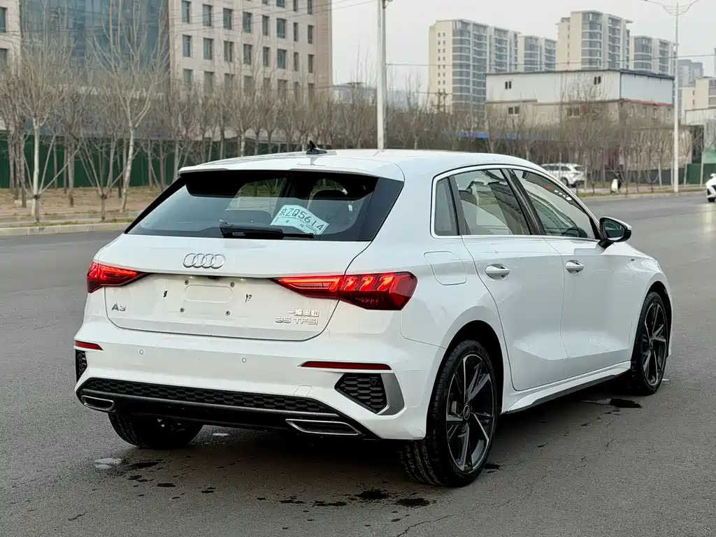 Audi A3 2024 Sportback 35 TFSI stylish and sporty купить на сайте DeffCars