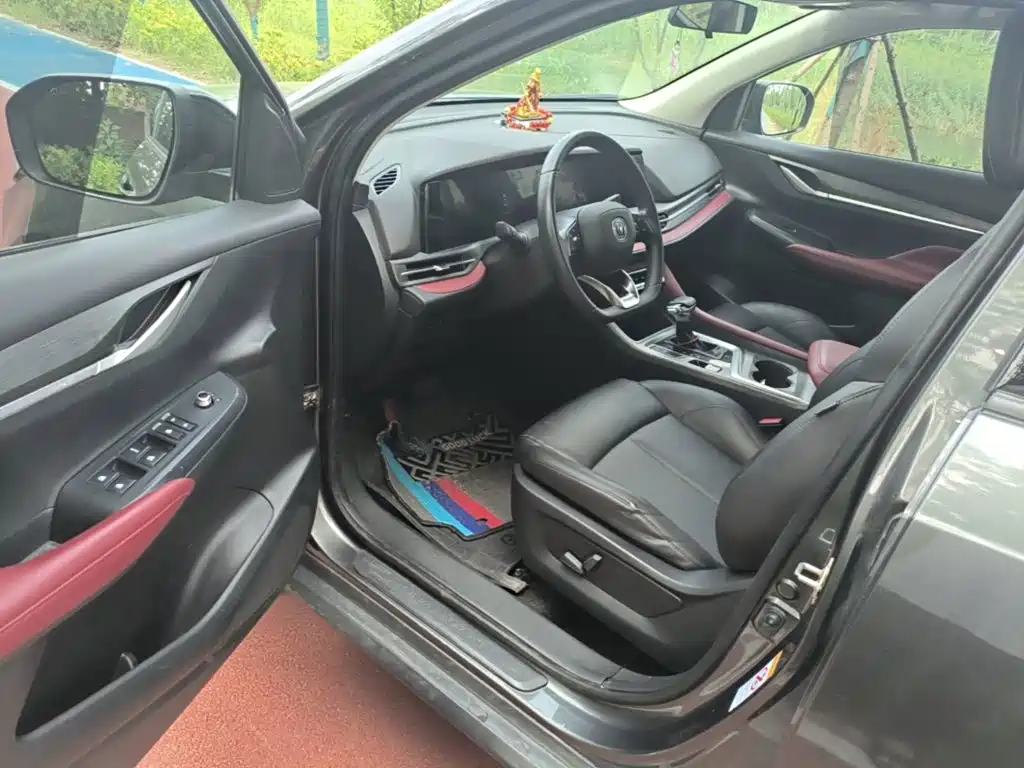 Changan CS55 plus 2022 Blue Whale Edition 1.5T DCT Deluxe купить на сайте DeffCars