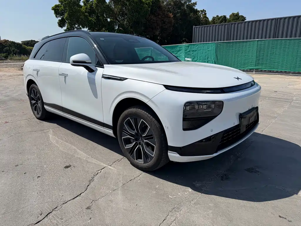 Xpeng G9 2025 model 625 long battery life Max купить на сайте DeffCars