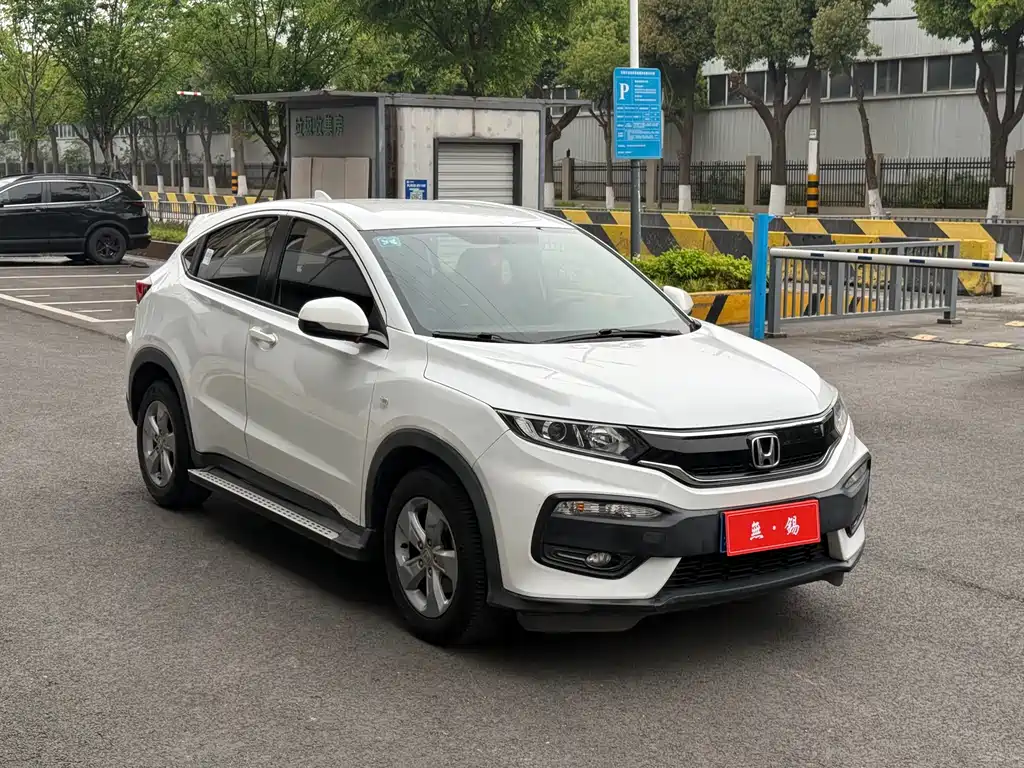 Honda XR-V 2017 1.5L LXi CVT Classic Edition купить на сайте DeffCars