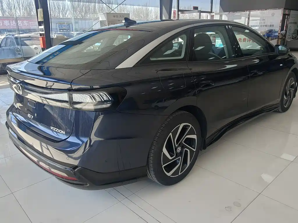 Volkswagen ID.7 VIZZION 2024 PRO купить на сайте DeffCars