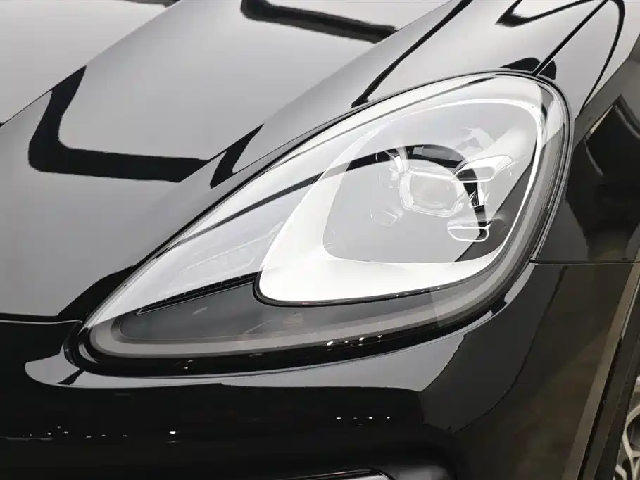 Cayenne 2023 Cayenne 3.0T Platinum Edition купить на сайте DeffCars