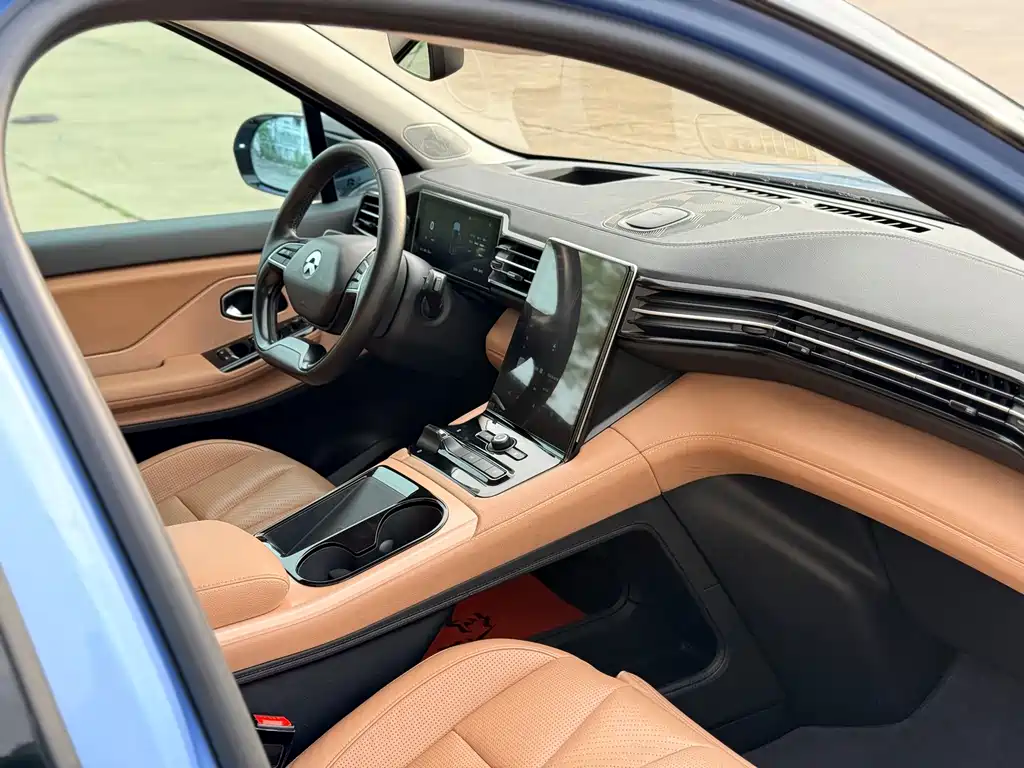 NIO ES8 2020 415KM six-seater version купить на сайте DeffCars