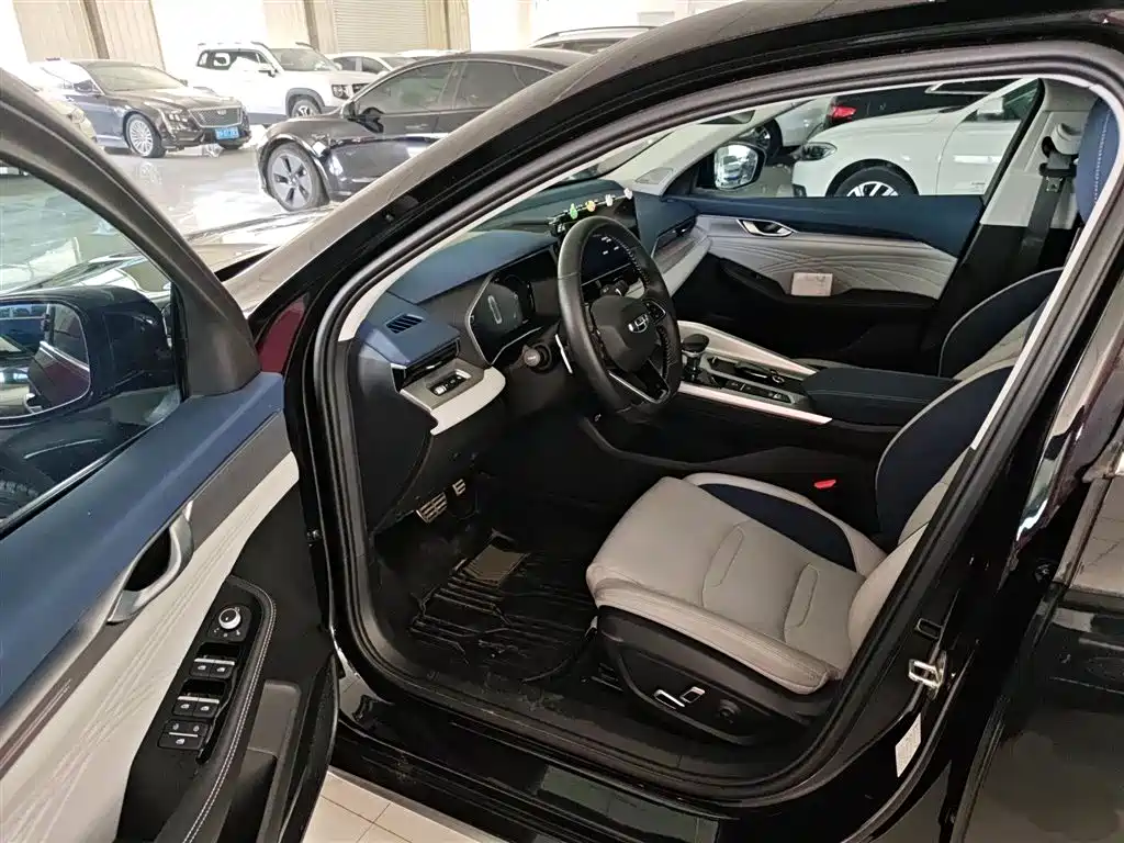 Xingrui 2023 2.0TD Premium Model купить на сайте DeffCars