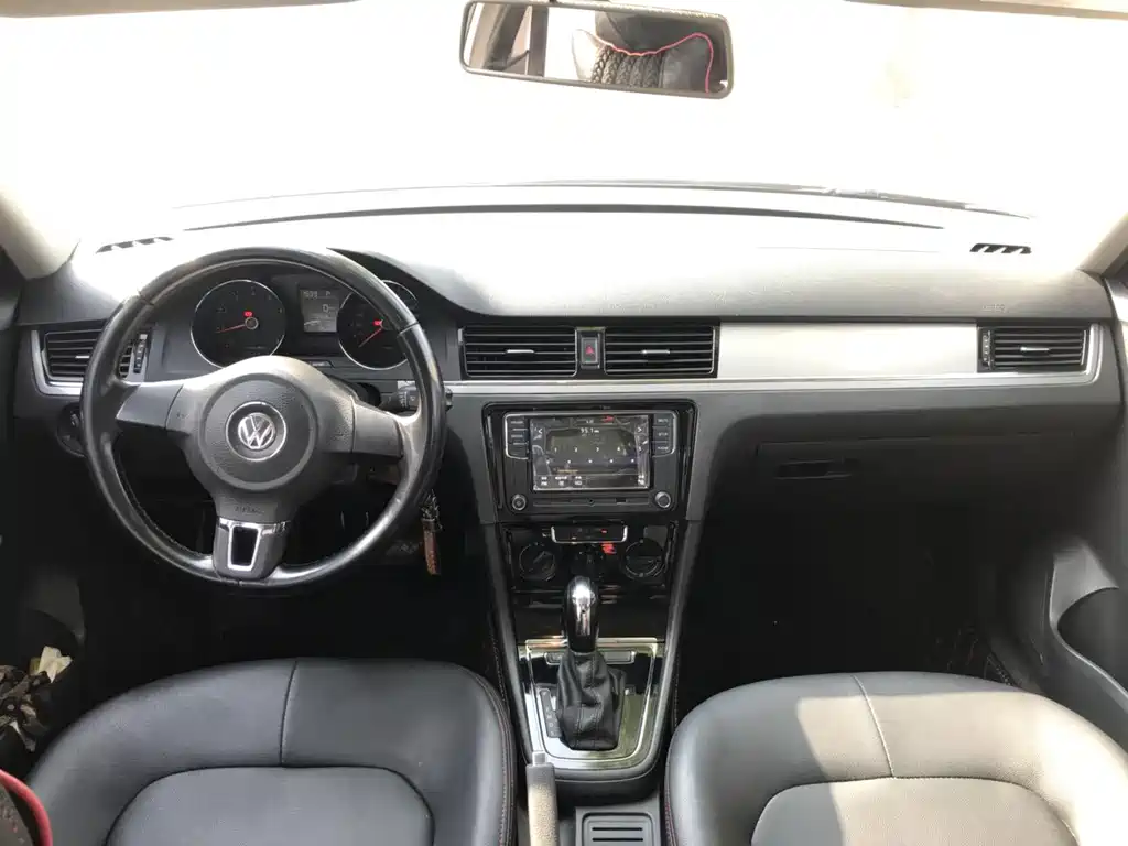 Bora 2014 1.6L automatic fashion model купить на сайте DeffCars