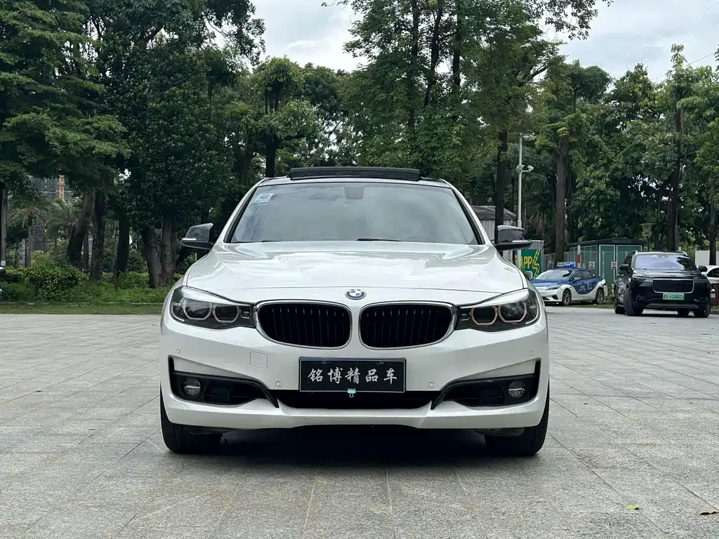 BMW 3 Series GT 2018 320i Fashion Edition купить на сайте DeffCars