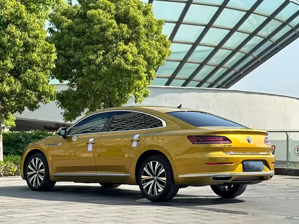 FAW-Volkswagen CC 2020 330TSI Charming Edition National VI купить на сайте DeffCars