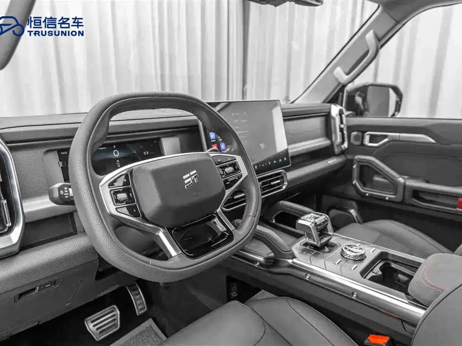 Jietu Traveler 2023 2.0T four-wheel drive conquers купить на сайте DeffCars