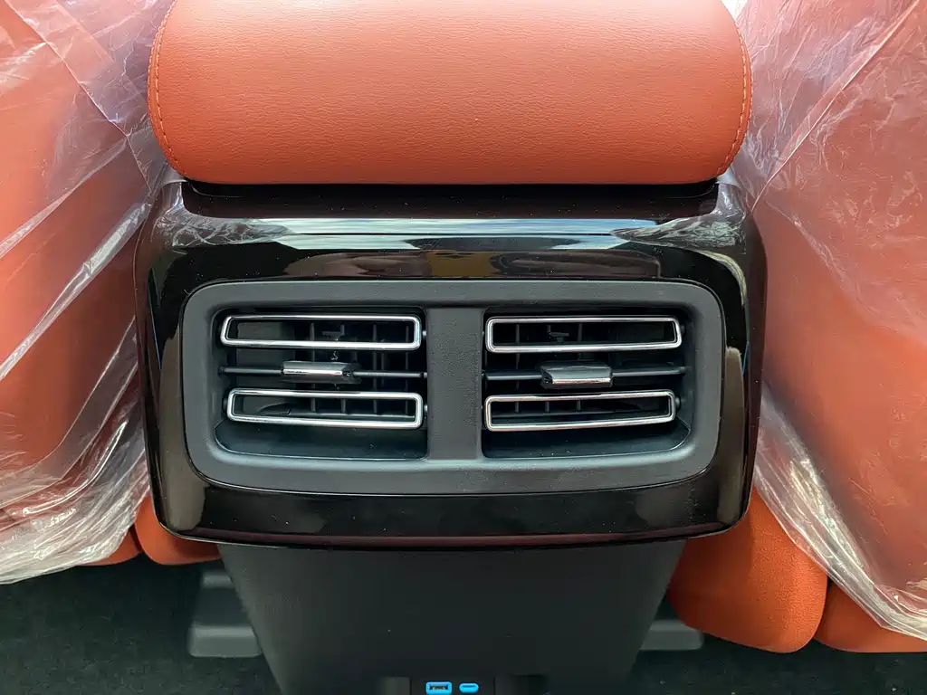 Tangxin Energy 2025 Smart Driving Edition DM-i 175KM Honor Type купить на сайте DeffCars
