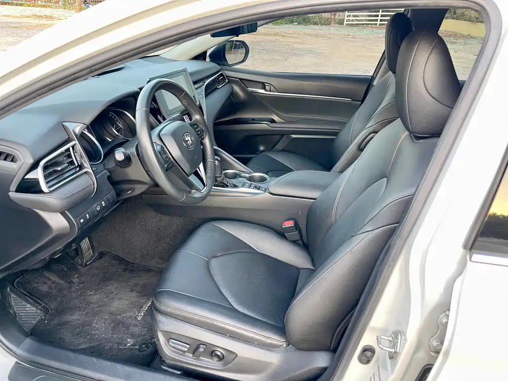Camry 2021 Dual Engine 2.5HGVP Leading Edition купить на сайте DeffCars