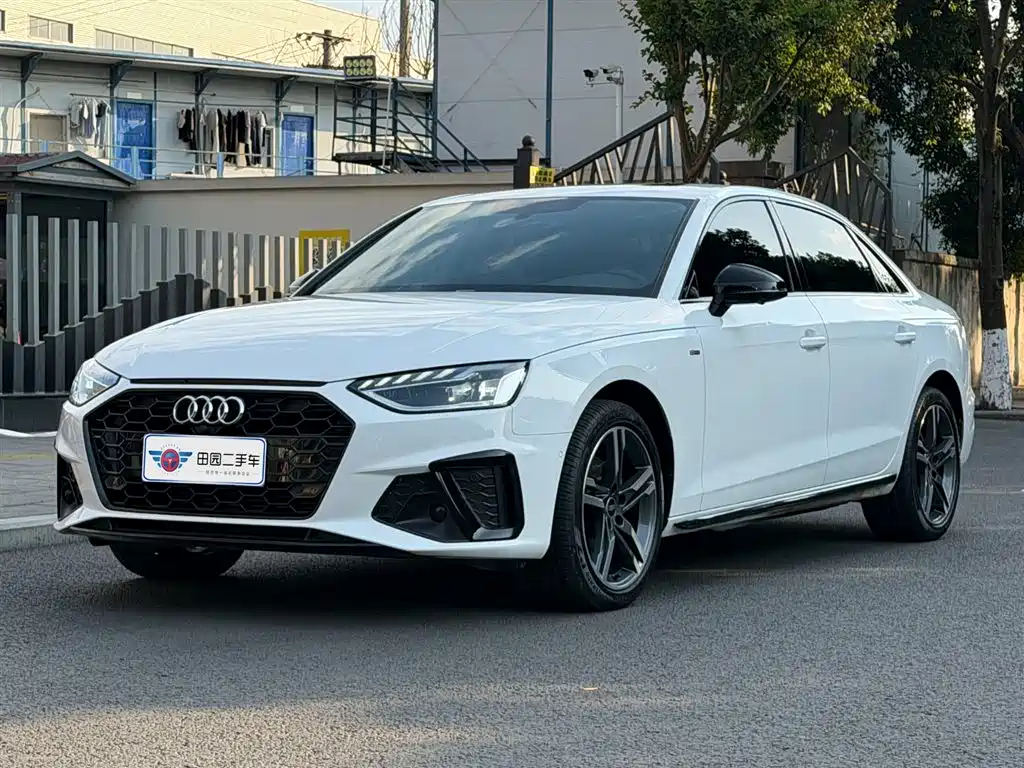 Audi A4L 2022 40 TFSI luxury and dynamic model купить на сайте DeffCars