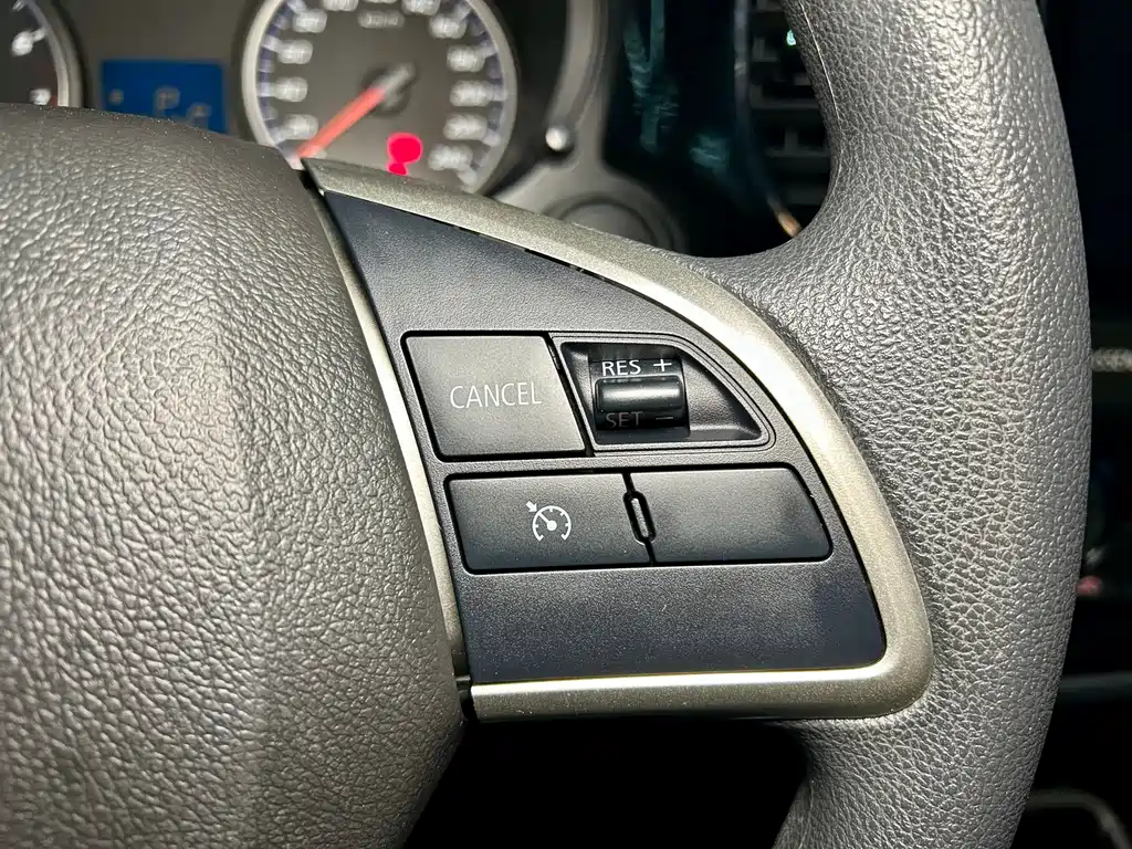 Outlander 2021 facelift 2.0L 2WD smooth version 5 seats купить на сайте DeffCars