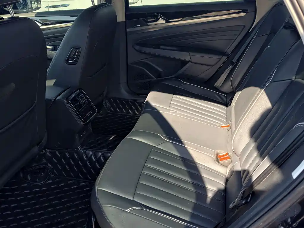 Passat 2023 330TSI Elite Edition купить на сайте DeffCars
