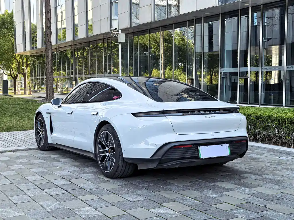 Taycan 2022 facelift Taycan купить на сайте DeffCars