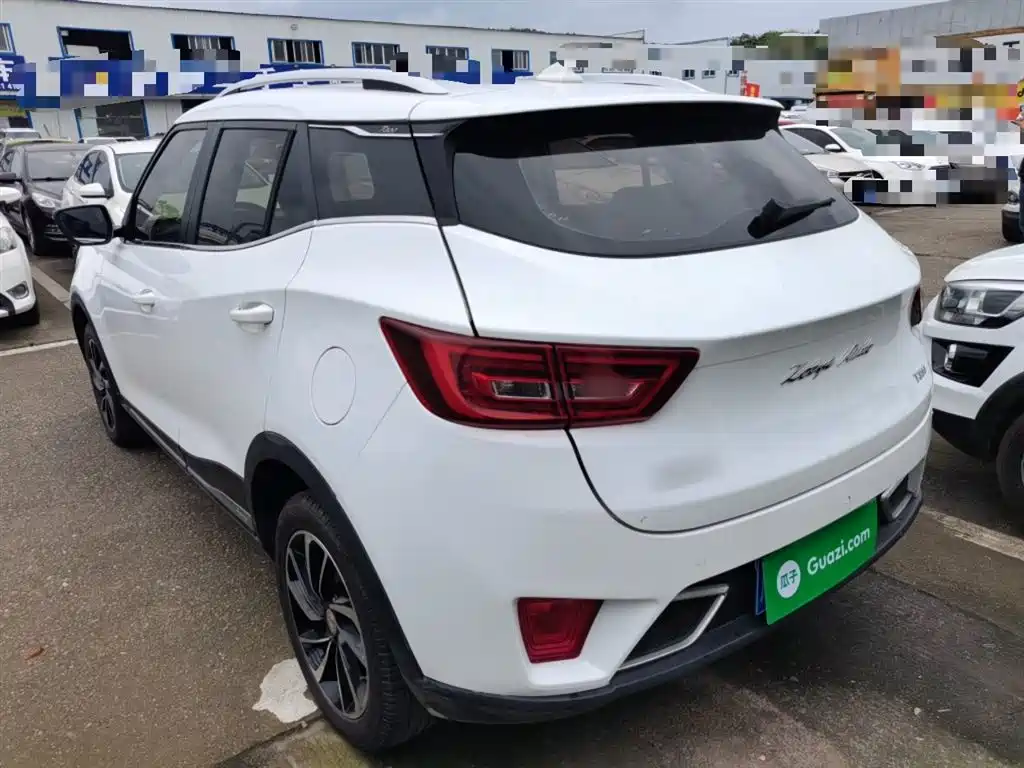 Zotye T300 2017 1.5L Manual Exclusive Type купить на сайте DeffCars
