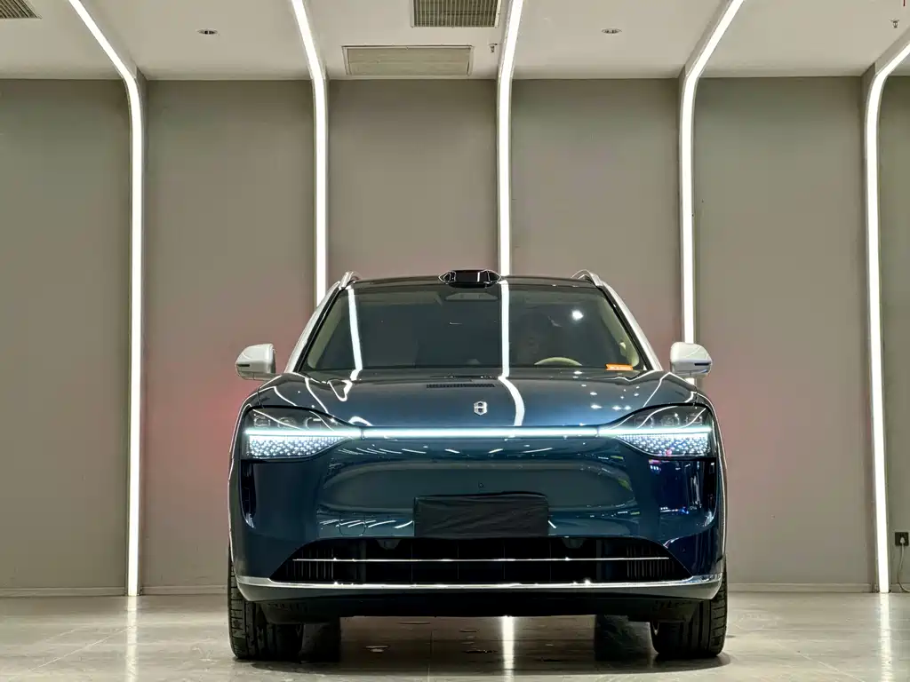 Wenjie M9 2024 extended range Ultra version 42kWh 6-seater version купить на сайте DeffCars